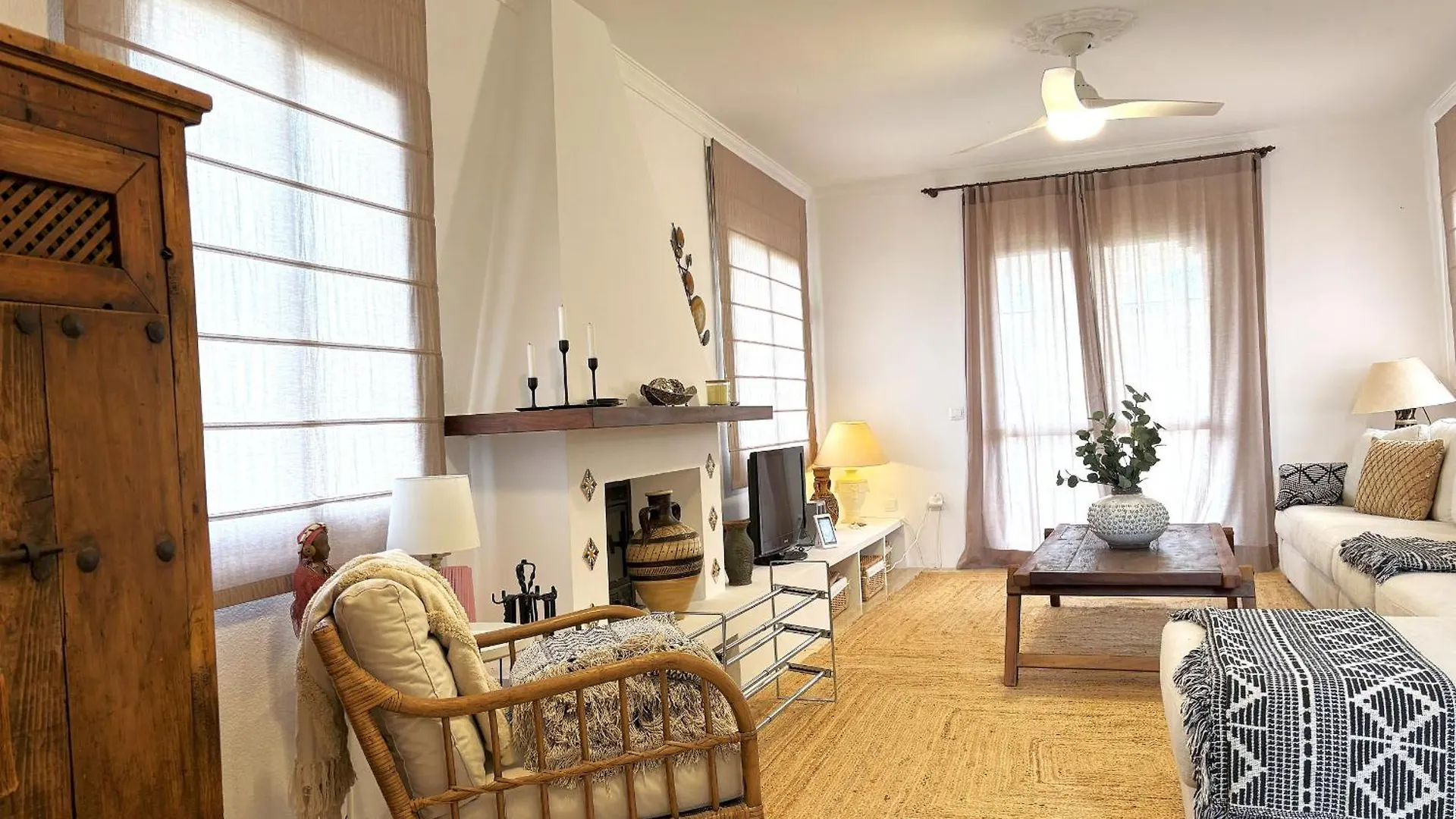 Calle Descartes 9 - Eurosur Nerja 0*,  Spain