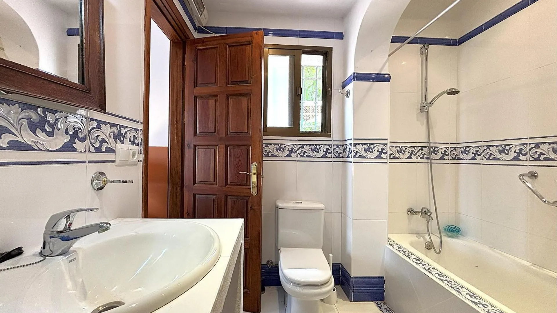 Calle Descartes 9 - Eurosur Nerja 0*,  Spain